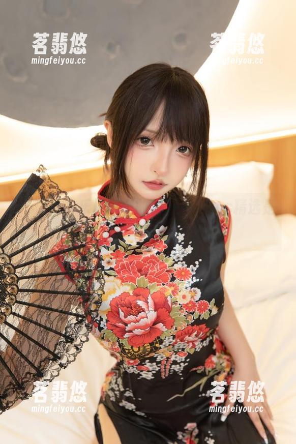 不想说神乐坂真冬的猫脚女仆cos精选是‘绝对’的诱惑，但……