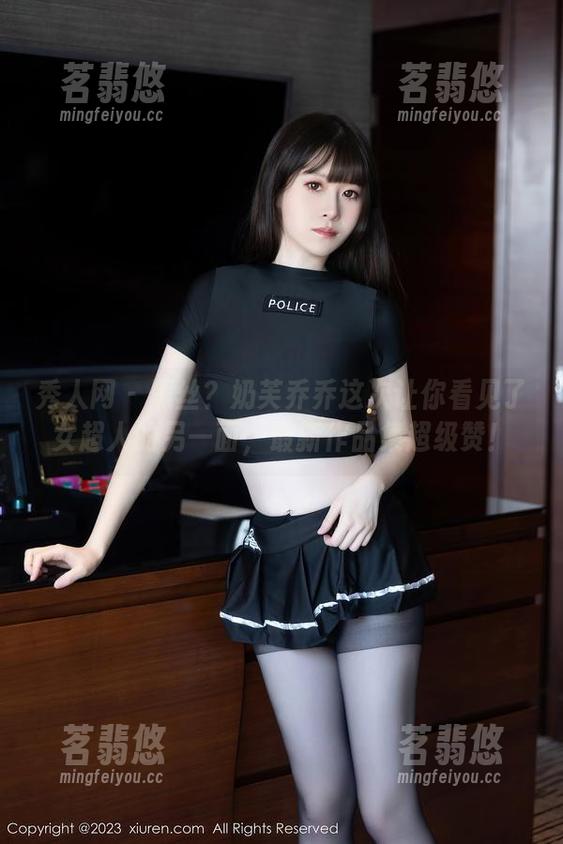 秀人网-奶芙乔乔 秀人网 - 黑丝?奶芙乔乔这次让你看见了女超人的另一面,最新作品集超级赞!