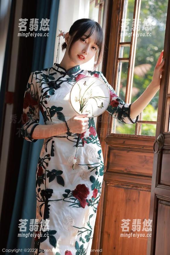 秀人网-小茉莉jasmine 秀人网 - 小茉莉jasmine的私拍:办公室不仅是工作的地方,套图里玩出新花样
