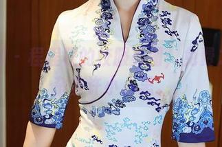 秀人网 – 程程程的校服美图，免费之中夹杂些许小心思。