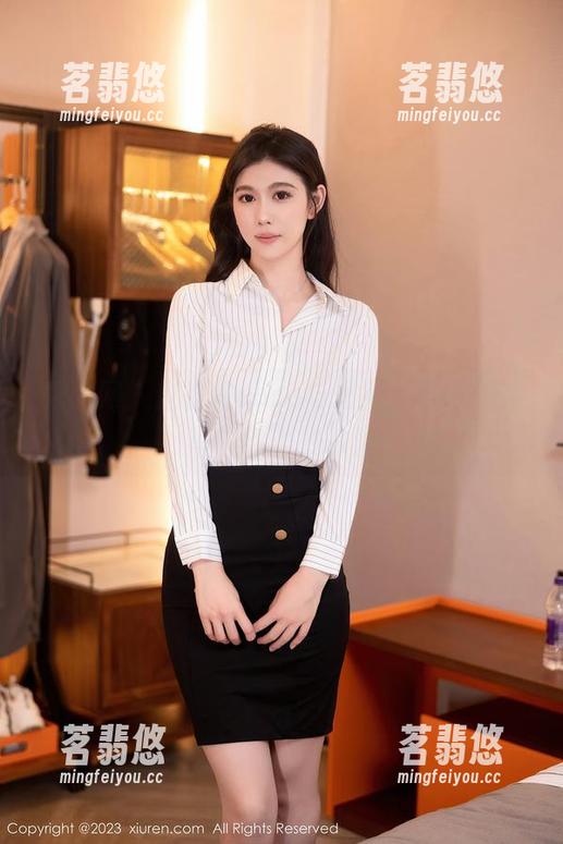 秀人网-赵惟依coco 秀人网 - 赵惟依coco与短裙,相遇高清写真的美妙时光