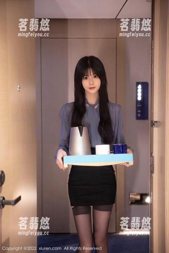 秀人网-陈大榕 秀人网 - 在线围观,“陈大榕”化身女王,图片里那点霸气你注意到了吗?