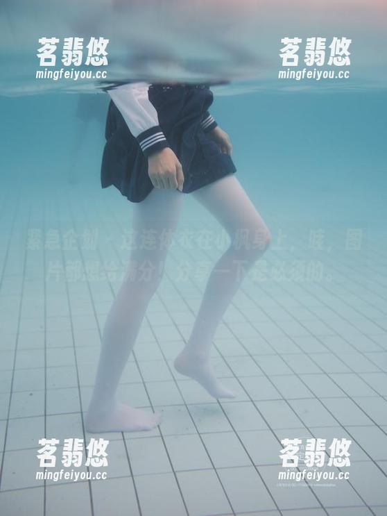 紧急企划-小枫 紧急企划 - 这连体衣在小枫身上,哇,图片都想给满分!分享一下是必须的。