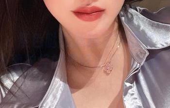 微密圈 – 紫色哒豚豚独家早期美拍视频图包：松弛神经的最好选择，嗨死我啦！
