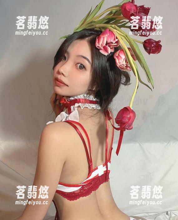 纪念小小v 微密圈 - 不小心发现的“纪念小小v”体操服原图,结果我反复看了十分钟…