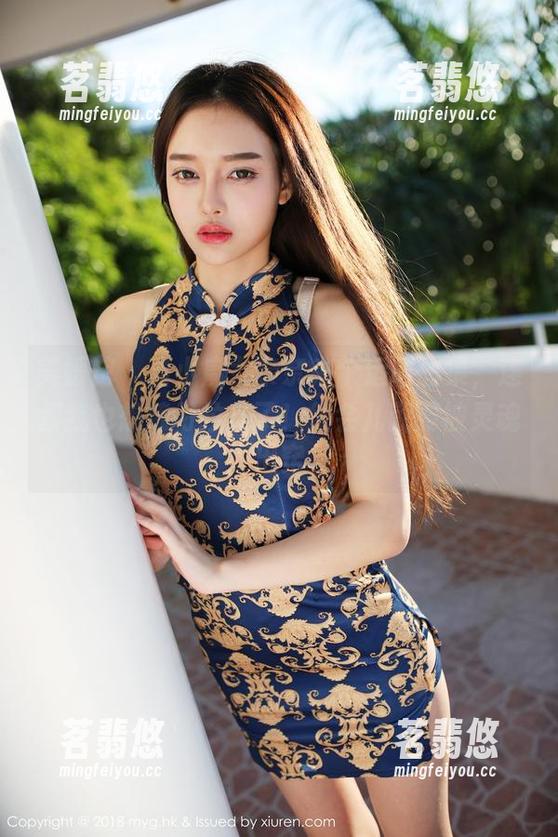 美媛馆 - 当小魔女奈奈来个运动图集，连累我也想练习拉伸了！待会儿就要被灵魂出窍