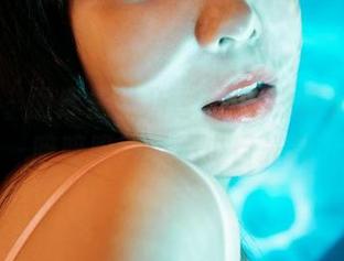 蜜桃社 – 图库里桃乃香Tina的修女写真，暗暗吸引了不少目光哦