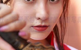 蜜桃社 – 资源不够？美绪的圣诞写真已经把我晕了