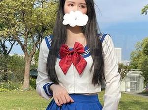 微密圈 – 软妹小九九的教室冒险：精选套图，像是时间停在了某一刻