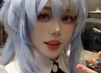 高清阿九从不咕咕图包：这剧情感儿，有时候看得让我停一停，想问“这是在哪转的”。