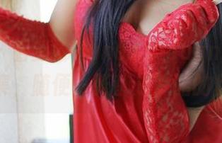 青豆客 – 看梦娜Vanessaduang～皮衣原图合集，随便一张都是冷酷的代名词！