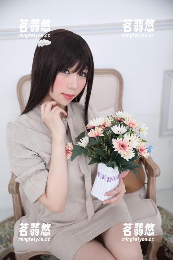 高清鹿野希白礼服，在线挑战你的审美极限，准备好了吗？